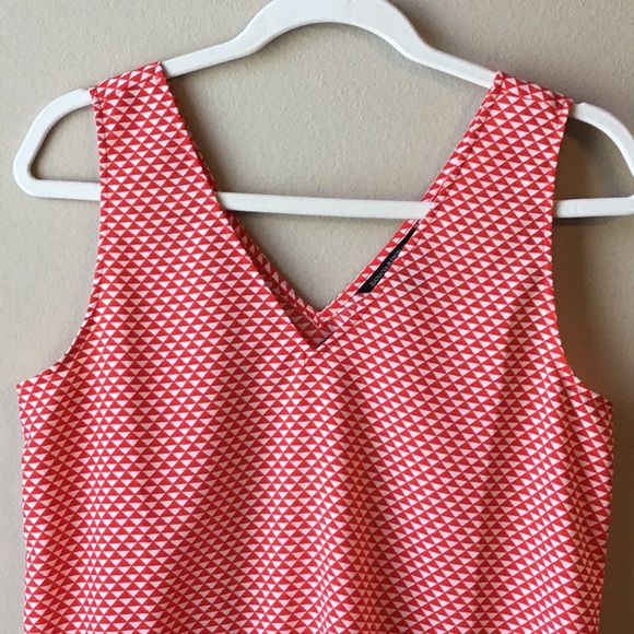 Banana Republic Red & White Triangle Tank Top, S - Picture 3 of 8